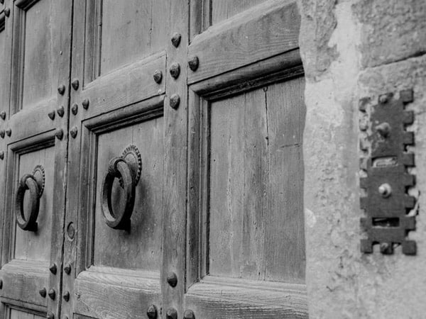 La storia della porta